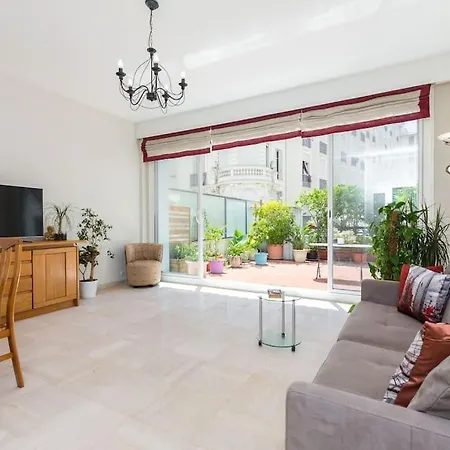 Apartment Centre - Terrasse Prive Exceptionnelle - Superieur 3 Pieces Ac - Garage Prive Nice